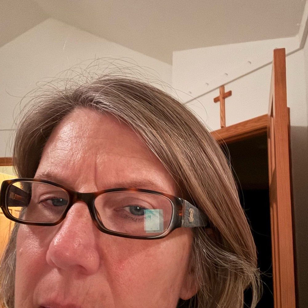 CHANEL Tortoiseshell brown and gold accent Glasses. Classic. - Picture 8 of 10